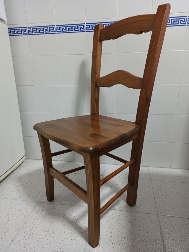 Sillas de madera