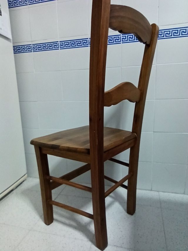 Sillas de madera