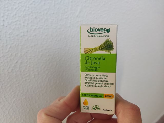 Difusor luces colores + cuatro aceites esenciales