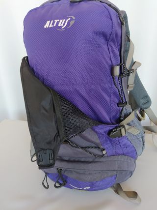 Mochila Montaña Altus Huandoy 30 litros de segunda mano por 40 EUR en Can  Negre en WALLAPOP