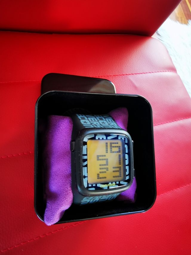 Reloj Converse