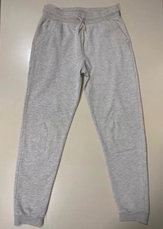 Pantalón de chandal Primark t\\/12 de segunda mano por 4 EUR en Alcalá la  Real en WALLAPOP
