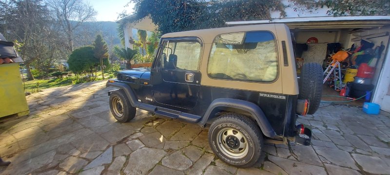 Jeep Wrangler 1991 - foto 1