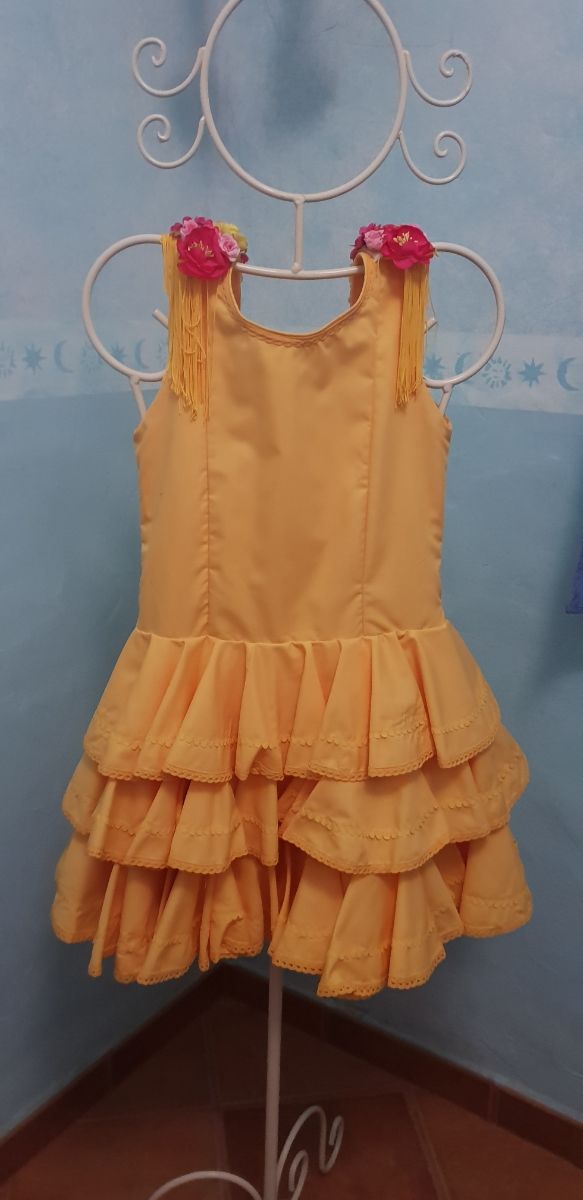 Bonito vestido flamenca