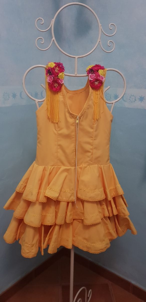 Bonito vestido flamenca