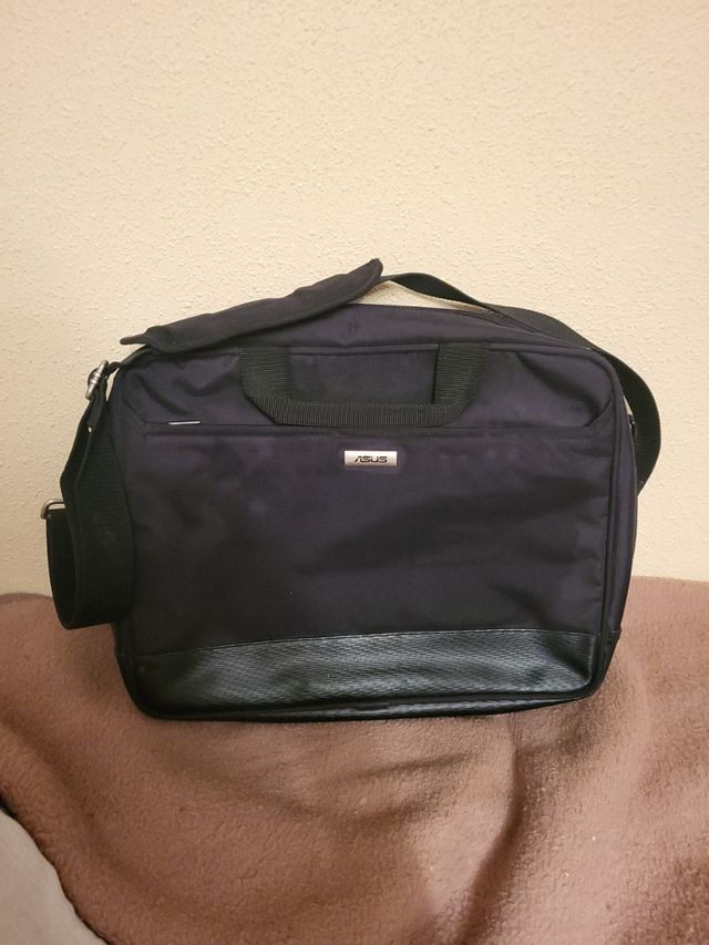 Maletín negro para ordenador piel