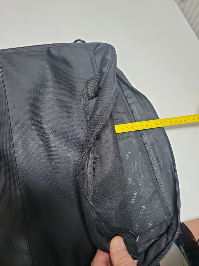 Maletín negro para ordenador piel