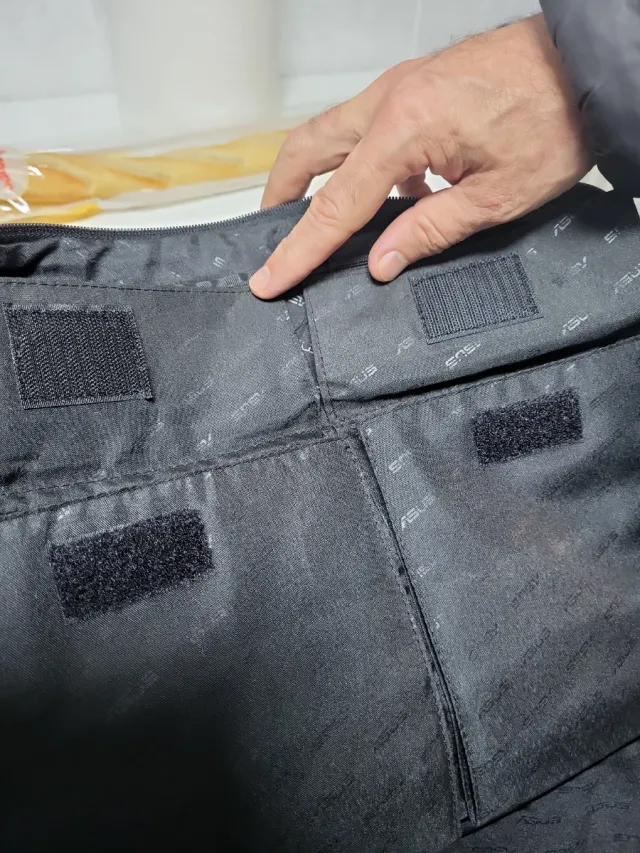 Maletín negro para ordenador piel