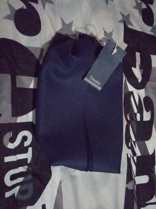 Neceser de hombre marca Dustin de corte inglés de segunda mano por 8 EUR en  Teruel en WALLAPOP