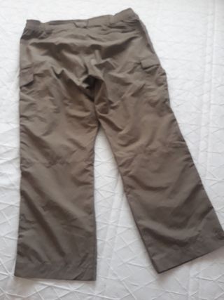 Pantalón hombre sport talla M de segunda mano por 8 EUR en Castellón de la  Plana en WALLAPOP