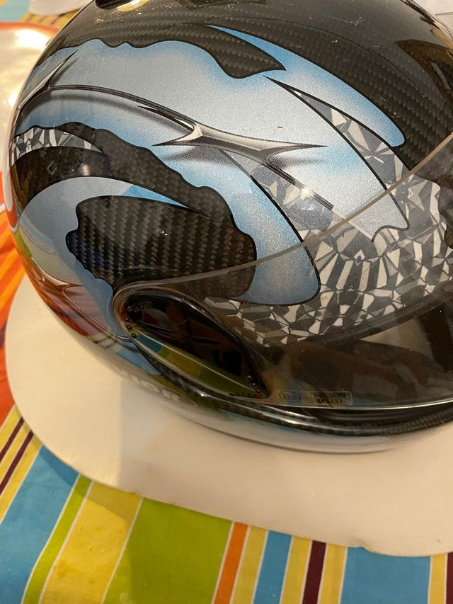 Casco moto integral marca LEVIOR