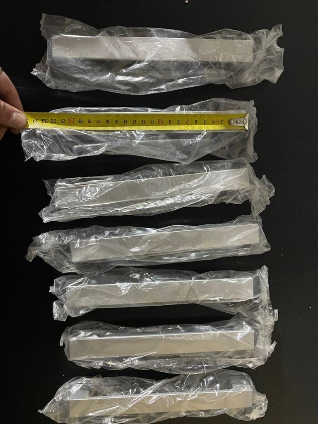 Manillar puerta armario tirador mango plateado 7ud