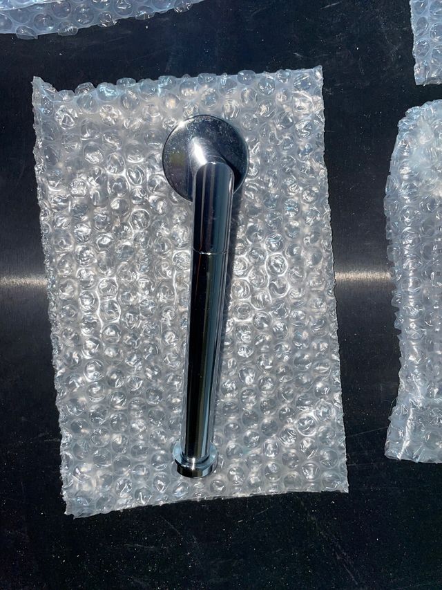 Colgadores toallas metálicos 4 unidades