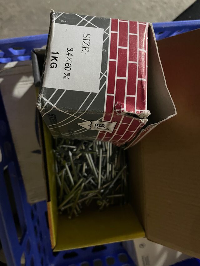 Puntas para cemento y hormigón 1kg 3,4x60mm