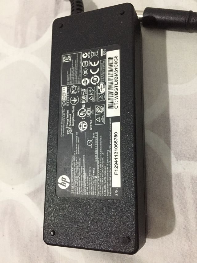 Cargador para portátiles HP-90w=19V=4.74A