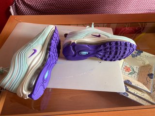 Nike Air Max 97 Talla 39 Mujer de segunda mano por 65 EUR en Los Abrigos en  WALLAPOP