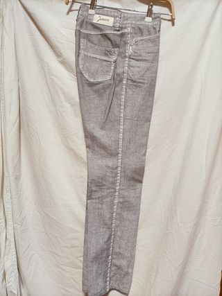 JOCAVI Pantalón Vaquero Gris de segunda mano por 20 EUR en Madrid en  WALLAPOP