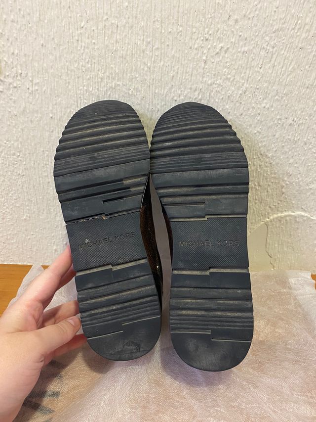 Zapatillas negras - Michael Kors