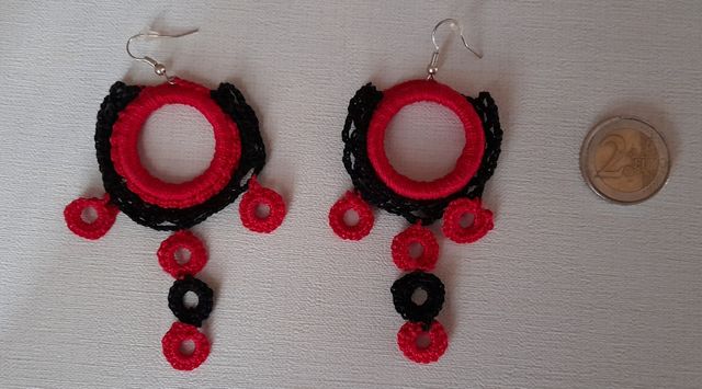 Pendientes de ganchillo ideales para romerías.  