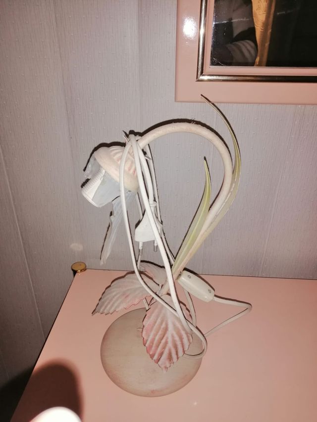 lampara con aplique a juego