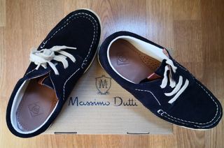 Zapato Náutico Massimo Dutti (niño) de segunda mano por 5 EUR en Málaga en  WALLAPOP
