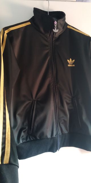 Sudadera Adidas Negra Con Dorado Hot Sale, UP TO 67% OFF |  www.apmusicales.com