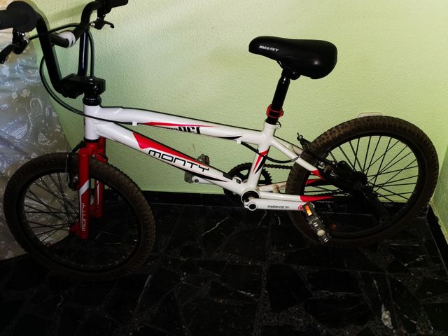 Bicicleta MONTY BMX