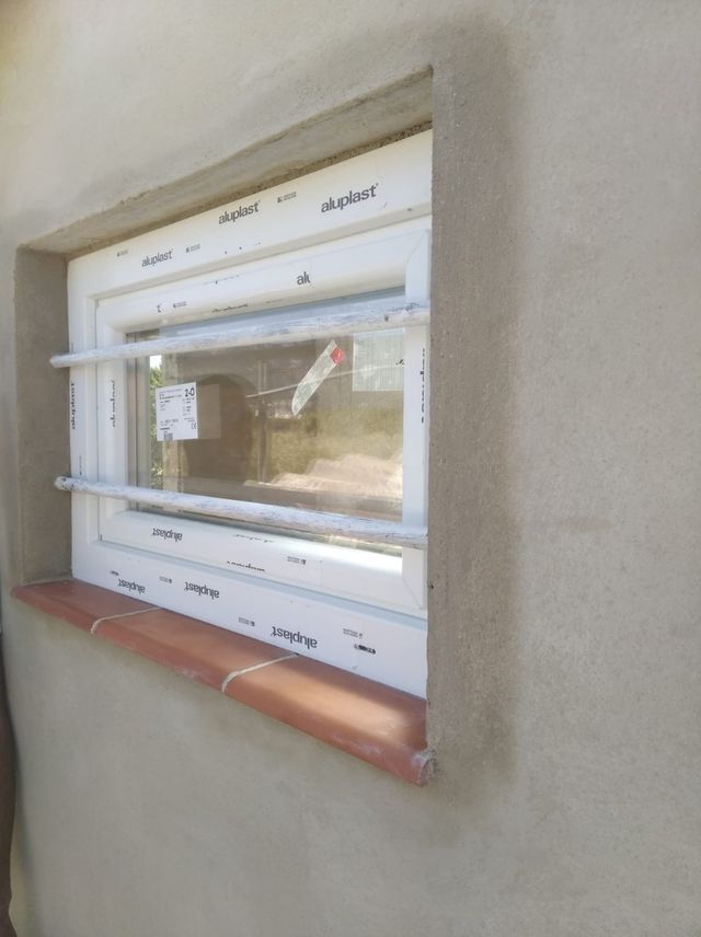 colocación de ventanas. puertas. reformas en gral