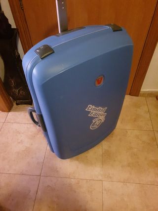 maleta grande roncato light spinner 4 ruedas azul marino