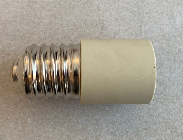 Casquillo adaptador a LEC