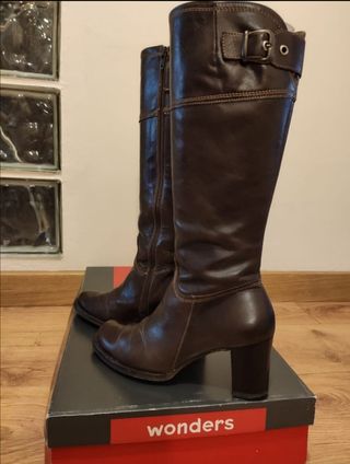 BOTA WONDERS MOSQUETERA TACON