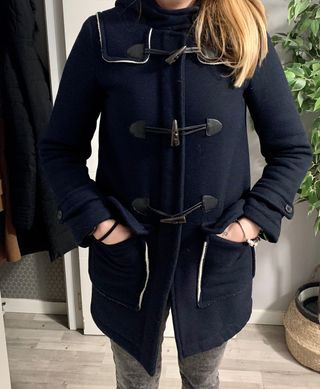 Abrigo Zara de borrego, azul de segunda mano por 10 EUR en Alcorcón en  WALLAPOP