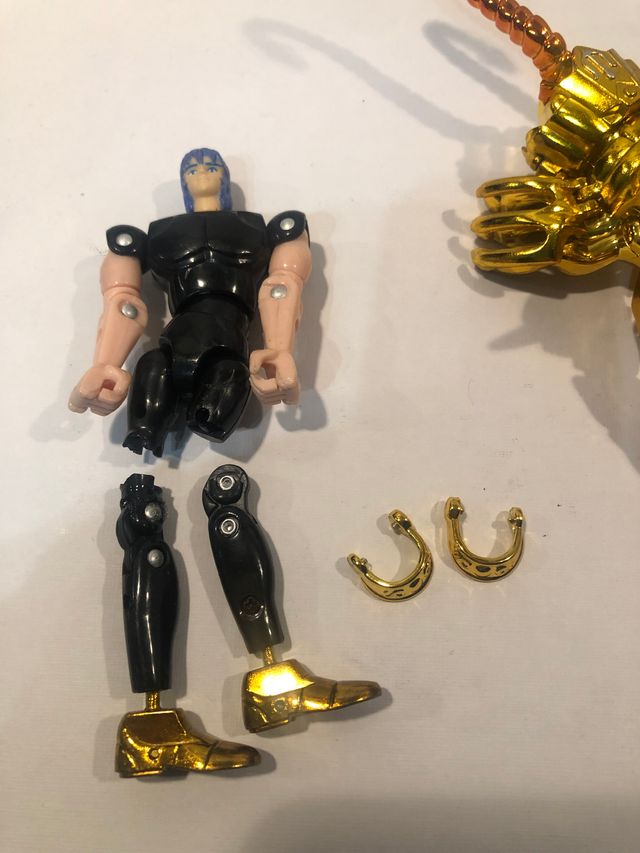 Los Caballeros del Zodíaco Saint seiya ESCORPIO