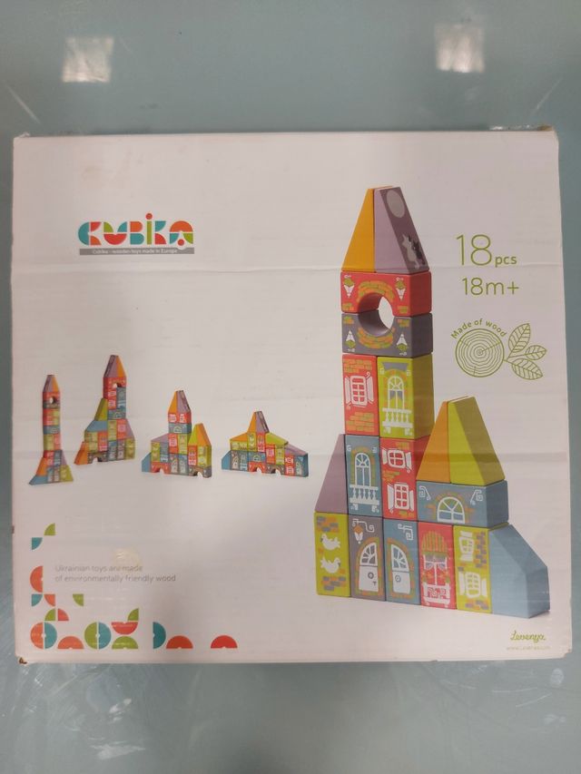 18 piezas madera para construcciones. Cubika