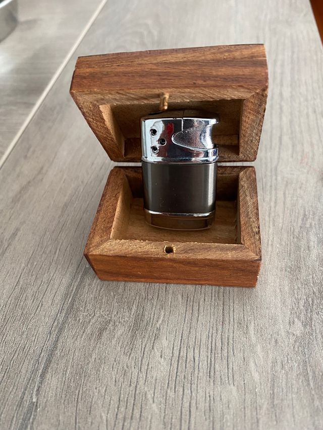 Mechero pequeño 3 x 2,5 miniatura