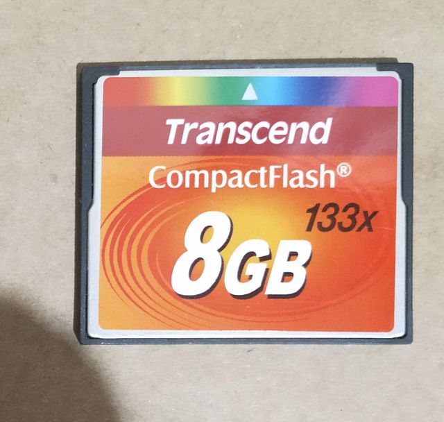 Tarjeta de memoria 8 GB CompactFlash varias marcas