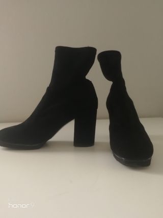 Botines Bibi Lou de segunda mano por 27 EUR en Herencia en WALLAPOP