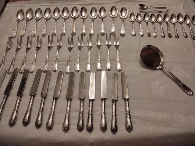 Cubertería de alpaca