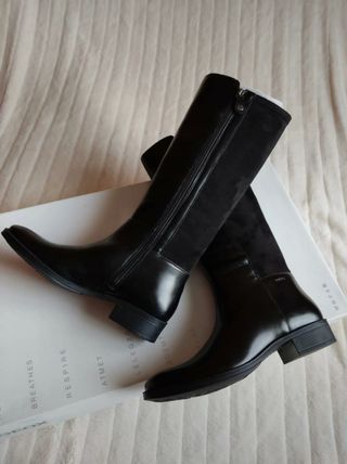 Botas altas Mujer Geox D Laceyin en cuero talla 38 de segunda mano por 50  EUR en Igualada en WALLAPOP