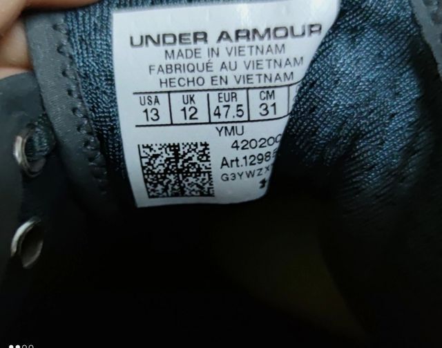 Zapatillas Hombre Under Amour talla 47,5 nuevas.