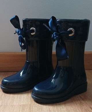 Katiuskas Igor N° 24 de segunda mano por 12 EUR en Gijón en WALLAPOP