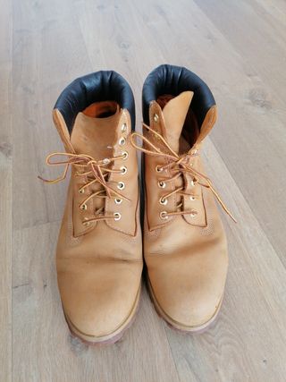 Botes \\/ Botas Timberland de segunda mano por 40 EUR en Sant Cugat del  Vallès en WALLAPOP