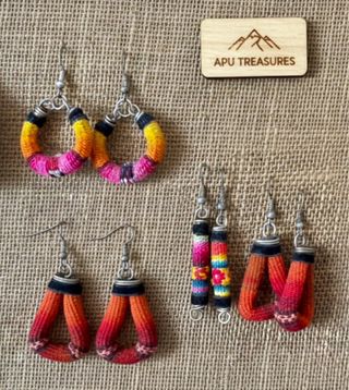 Pendientes de manta peruana