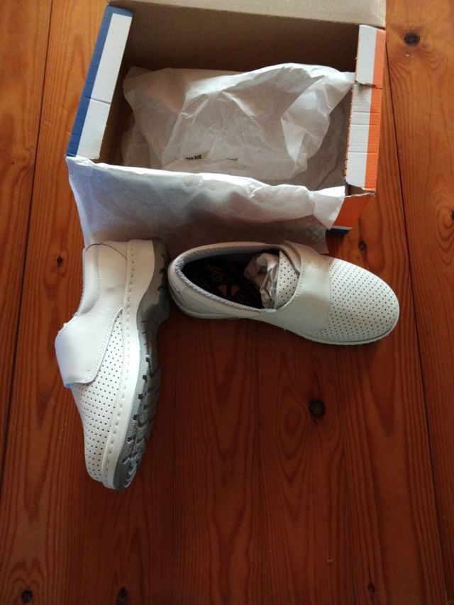 zapato trabajo DIAN modelo SC blanco