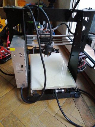 Impresora 3D de segunda mano en Illescas en WALLAPOP