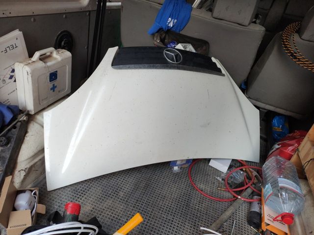 Mercedes classe A bianca