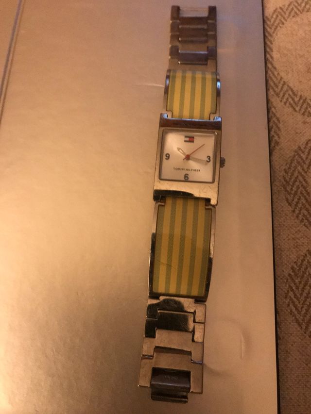 reloj Tommy hilfiger