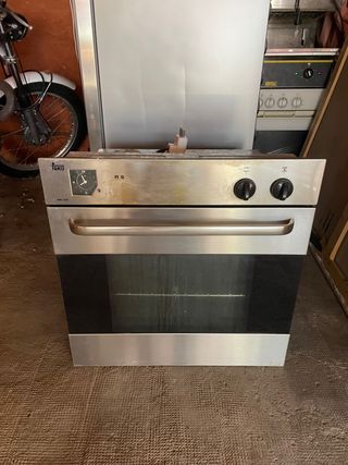 Horno teka de segunda mano por 90 EUR en Madrid en WALLAPOP