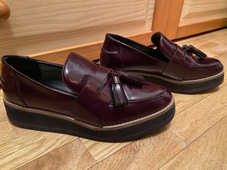 Mocasín plataforma mujer Zara de segunda mano por 12 EUR en Madrid en  WALLAPOP