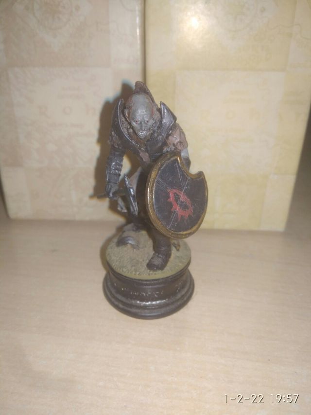 Ajedrez el Señor de los Anillos Orco Axeman